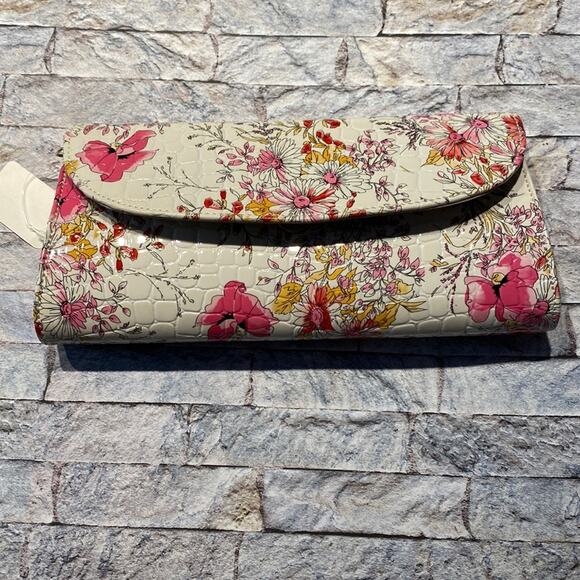 Ladies clutch with long strap or small hand strap with gold rope. - Picture 1 of 9